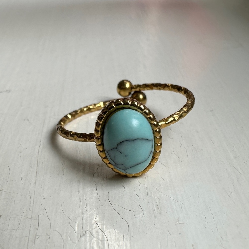 turquoise ring - Picture 2 of 3